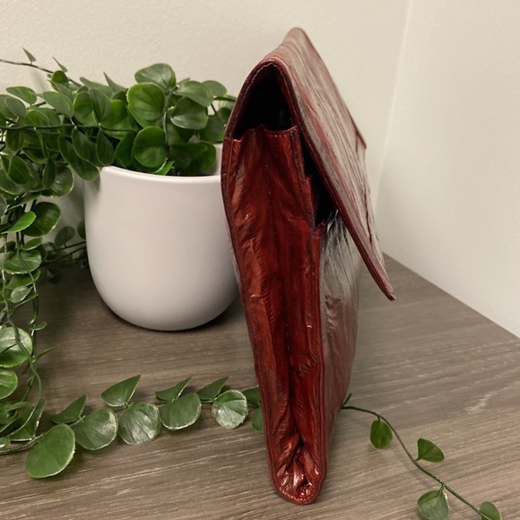 Vintage Genuine Eel Skin Clutch w/ Multiple Pockets - Picture 4 of 13